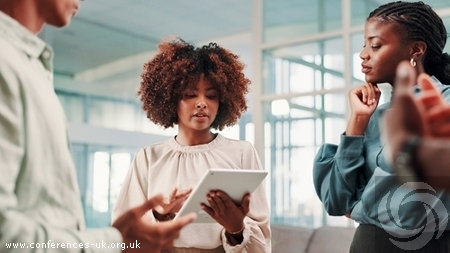 Why More Event Planners Are Choosing a Venue Finding Agency Over DIY Booking